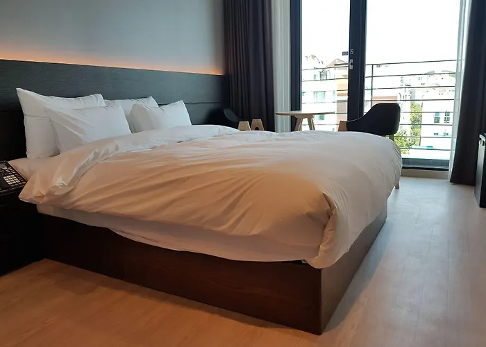 Suntree Hotel 2*