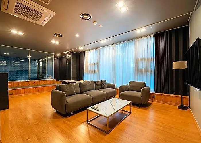 Suntree Hotel Busan